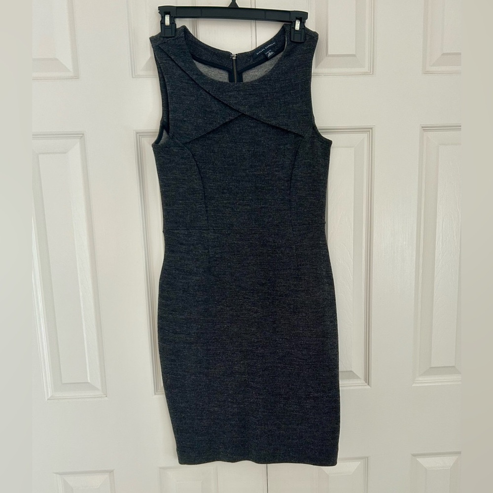 Banana Republic Body Con Dress Sz 2 EUC